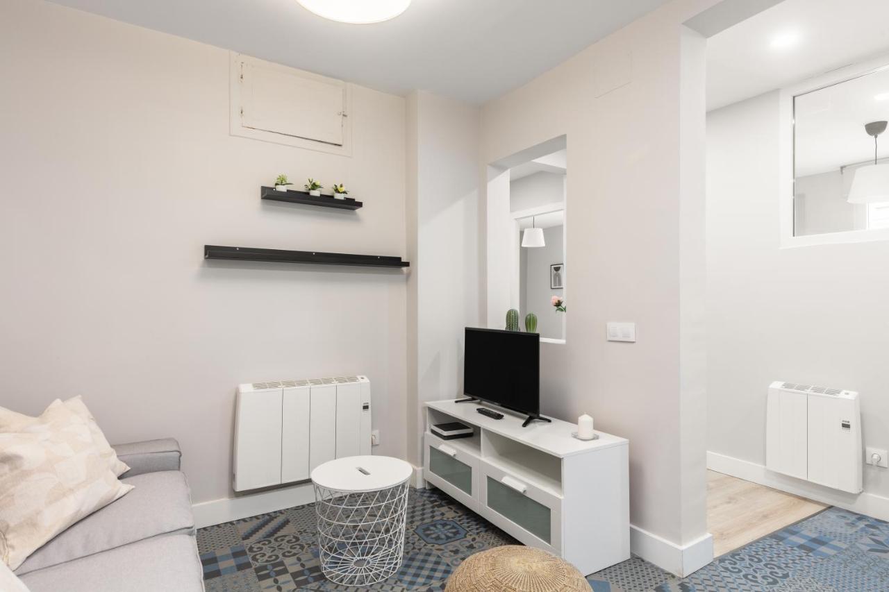 2 Bedrooms 1 Bathroom Furnished - Las Letras - Bright - Mintystay 마드리드 외부 사진