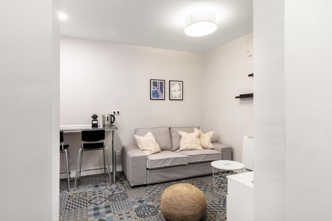 2 Bedrooms 1 Bathroom Furnished - Las Letras - Bright - Mintystay 마드리드 외부 사진